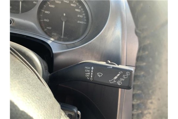 Recambio de mando intermitencia para seat leon (1p1) 1.9 tdi referencia OEM IAM 1K0953513G 1K0953519J 