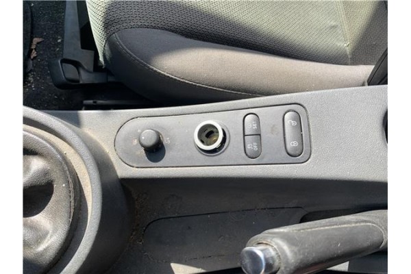 Recambio de mando retrovisor electrico para seat leon (1p1) 1.9 tdi referencia OEM IAM 5P0959565  