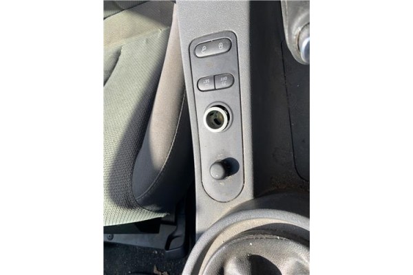 Recambio de mando retrovisor electrico para seat leon (1p1) 1.9 tdi referencia OEM IAM 5P0959565  