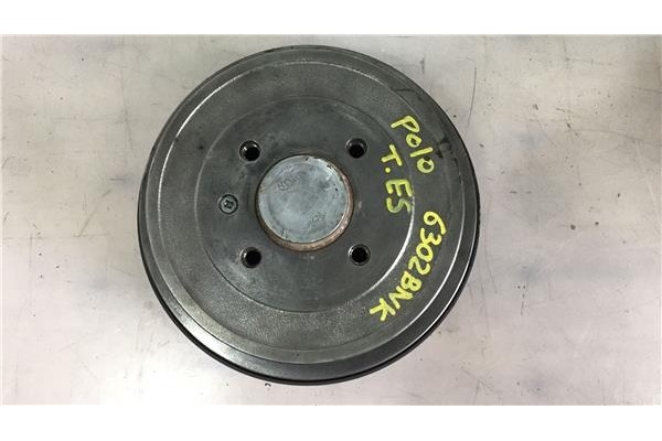 Recambio de buje trasero izquierda para volkswagen polo (9n1)(2001) 1.4 tdi referencia OEM IAM   