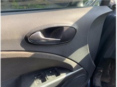 Recambio de manilla int. puerta delantero izquierda para seat leon (1p1) 1.9 tdi referencia OEM IAM 5P0837113B1UQ  