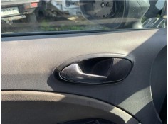 Recambio de manilla int. puerta delantero izquierda para seat leon (1p1) 1.9 tdi referencia OEM IAM 5P0837113B1UQ  