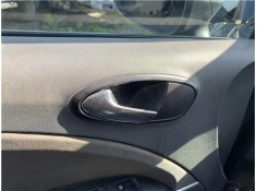 Recambio de manilla int. puerta delantero izquierda para seat leon (1p1) 1.9 tdi referencia OEM IAM 5P0837113B1UQ  