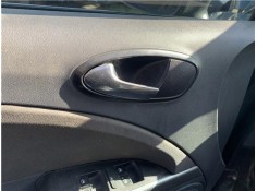Recambio de manilla int. puerta delantero izquierda para seat leon (1p1) 1.9 tdi referencia OEM IAM 5P0837113B1UQ  