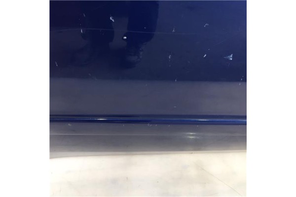 Recambio de puerta trasero derecha para opel zafira b 1.9 enjoy referencia OEM IAM 124244  
