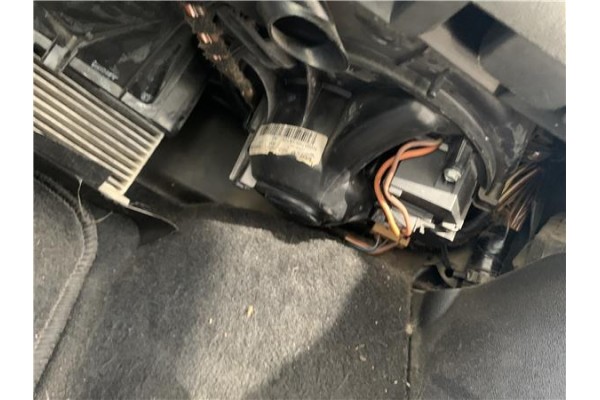 Recambio de motor calefaccion para seat leon (1p1) 1.9 tdi referencia OEM IAM N995749D412XA5 1K1819015 