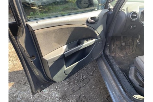 Recambio de motor elevalunas delantero izquierdo para seat leon (1p1) 1.9 tdi referencia OEM IAM 1T0959701L  