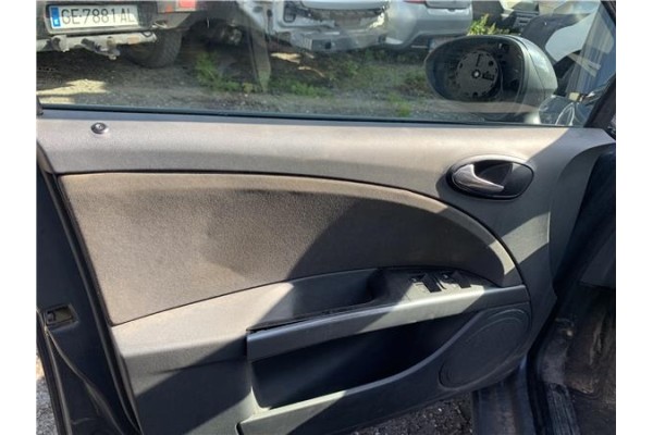 Recambio de motor elevalunas delantero izquierdo para seat leon (1p1) 1.9 tdi referencia OEM IAM 1T0959701L  