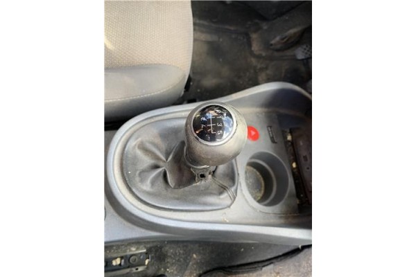 Recambio de palanca de cambio para seat leon (1p1) 1.9 tdi referencia OEM IAM 1K0711112B  
