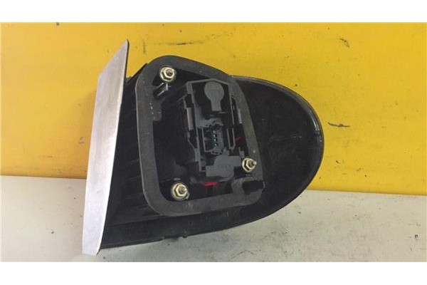 Recambio de piloto trasero izquierdo para renault megane i classic (la0) 1.4e rn referencia OEM IAM 7700838530  