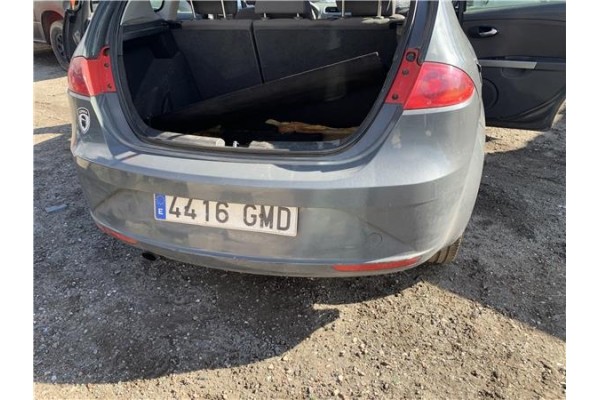 Recambio de paragolpes trasero para seat leon (1p1) 1.9 tdi referencia OEM IAM 1P0807421GRU  