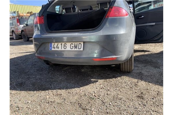 Recambio de paragolpes trasero para seat leon (1p1) 1.9 tdi referencia OEM IAM 1P0807421GRU  