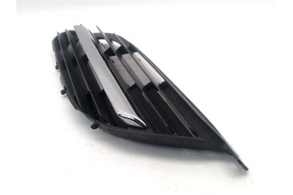 Recambio de rejilla paragolpes delantero izquierda para nissan almera tino (v10m) 2.2 di referencia OEM IAM   