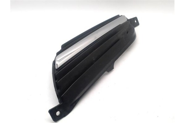 Recambio de rejilla paragolpes delantero izquierda para nissan almera tino (v10m) 2.2 di referencia OEM IAM   