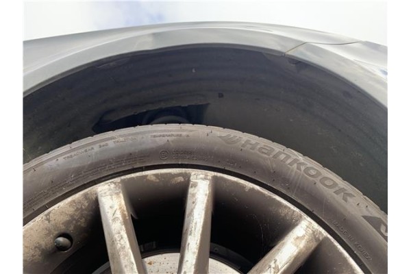 Recambio de pase rueda delantero derecho para seat leon (1p1) 1.9 tdi referencia OEM IAM 1P0809958  