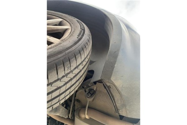 Recambio de pase rueda trasero izquierdo para seat leon (1p1) 1.9 tdi referencia OEM IAM 1P0810969  