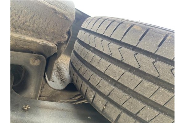 Recambio de pase rueda trasero izquierdo para seat leon (1p1) 1.9 tdi referencia OEM IAM 1P0810969  