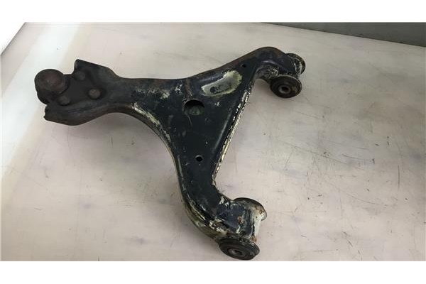 Recambio de brazo inferior delantero derecho para mercedes-benz vito / mixto furgón (w639) 111 cdi referencia OEM IAM 6393300510