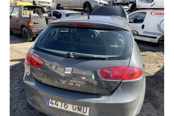 Recambio de porton trasero para seat leon (1p1) 1.9 tdi referencia OEM IAM 1P0827024  