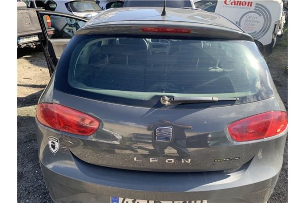 Recambio de porton trasero para seat leon (1p1) 1.9 tdi referencia OEM IAM 1P0827024  