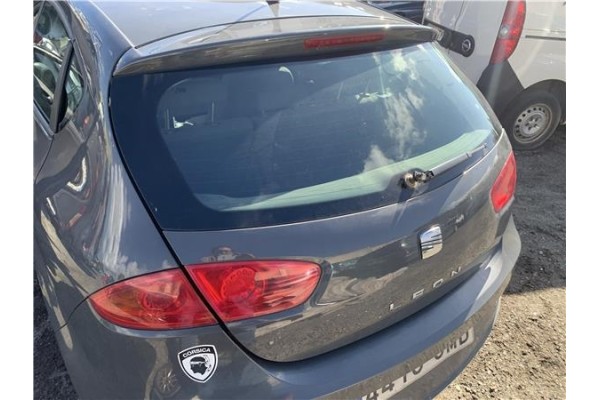 Recambio de porton trasero para seat leon (1p1) 1.9 tdi referencia OEM IAM 1P0827024  