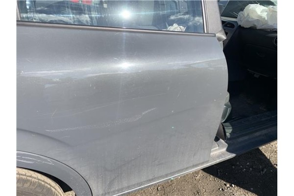 Recambio de puerta trasero derecha para seat leon (1p1) 1.9 tdi referencia OEM IAM 1P0833056  