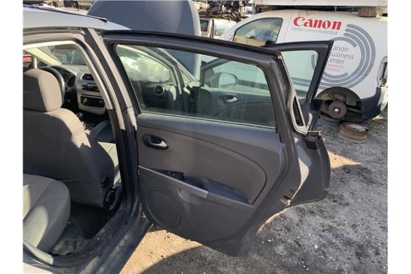 Recambio de puerta trasero derecha para seat leon (1p1) 1.9 tdi referencia OEM IAM 1P0833056  