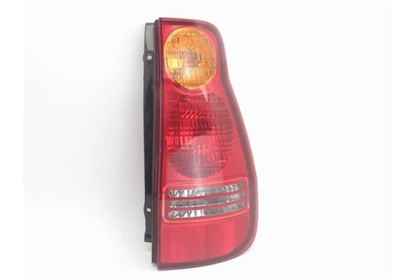 Recambio de piloto trasero derecho para hyundai matrix (fc) referencia OEM IAM 9240217610  