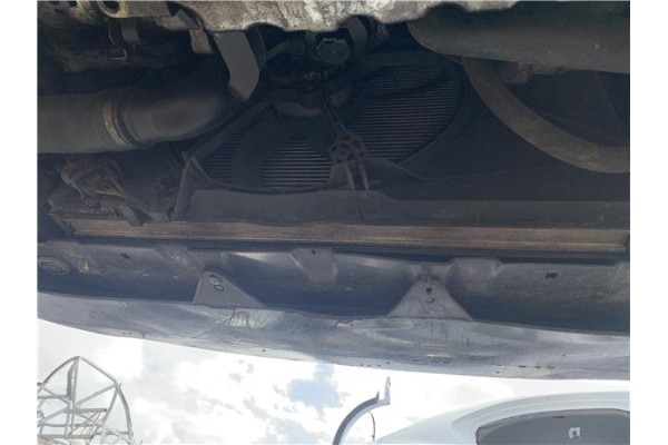 Recambio de radiador para seat leon (1p1) 1.9 tdi referencia OEM IAM 1K0121251AK  