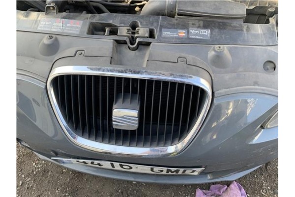 Recambio de rejilla capo para seat leon (1p1) 1.9 tdi referencia OEM IAM 5P0853651A  