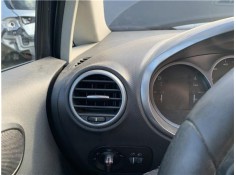 Recambio de rejilla entrada de aire para seat leon (1p1) 1.9 tdi referencia OEM IAM 1P081920347V  