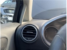 Recambio de rejilla entrada de aire para seat leon (1p1) 1.9 tdi referencia OEM IAM 1P081920347V  