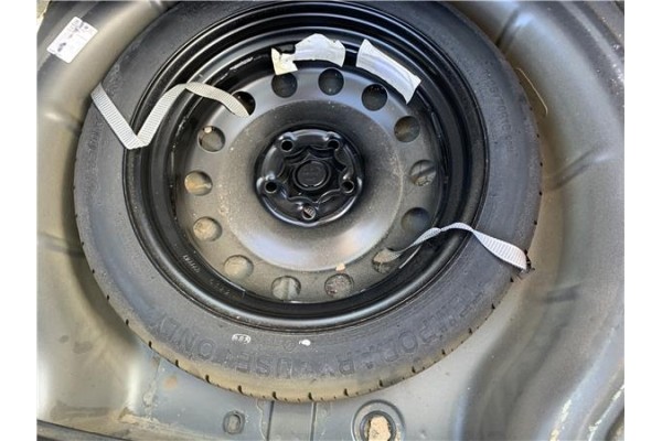 Recambio de rueda completa repuesto para seat leon (1p1) 1.9 tdi referencia OEM IAM 1K0601027S HA42160927 