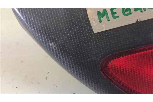 Recambio de piloto interior derecho para renault megane i classic (la0) 1.4e rn referencia OEM IAM 7700838533  