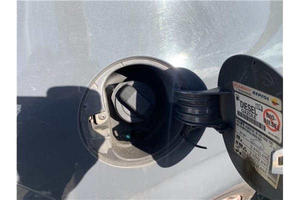 Recambio de tapon combustible para seat leon (1p1) 1.9 tdi referencia OEM IAM 1J0201550BF9B9  