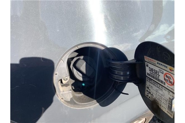 Recambio de tapon combustible para seat leon (1p1) 1.9 tdi referencia OEM IAM 1J0201550BF9B9  