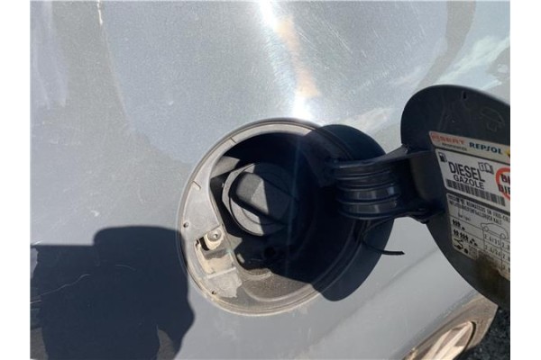 Recambio de tapon combustible para seat leon (1p1) 1.9 tdi referencia OEM IAM 1J0201550BF9B9  