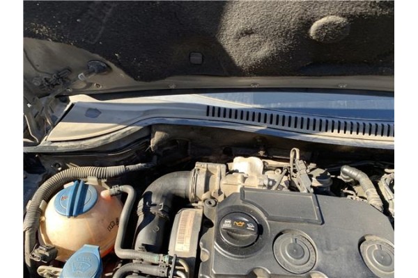 Recambio de torpedo para seat leon (1p1) 1.9 tdi referencia OEM IAM 1P0853185B9B9  