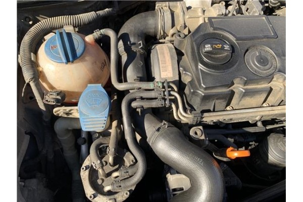 Recambio de tubo intercooler para seat leon (1p1) 1.9 tdi referencia OEM IAM 3C0145838D 3C0145834M 