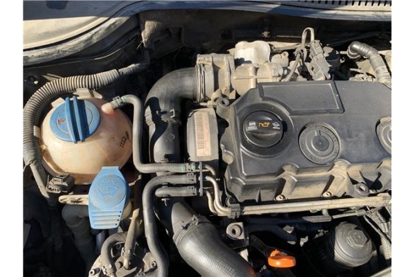 Recambio de tubo intercooler para seat leon (1p1) 1.9 tdi referencia OEM IAM 3C0145838D 3C0145834M 