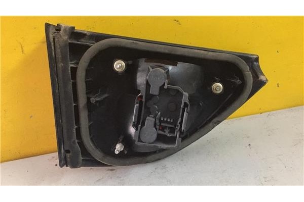 Recambio de piloto interior derecho para renault megane i classic (la0) 1.4e rn referencia OEM IAM 7700838533  