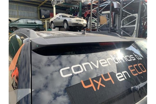 Recambio de aleron trasero para jeep compass (mk) 2.0 sport referencia OEM IAM ZM46RXFAA 5303754AB 