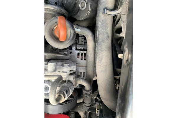 Recambio de alternador para jeep compass (mk) 2.0 sport referencia OEM IAM 0124525128 05033757AB 