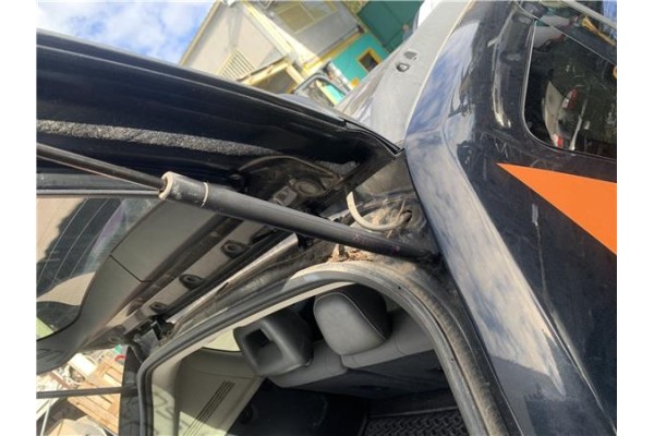 Recambio de amortiguador porton para jeep compass (mk) 2.0 sport referencia OEM IAM 27606C4C 31306A22 