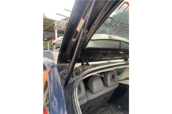 Recambio de amortiguador porton para jeep compass (mk) 2.0 sport referencia OEM IAM 27606C4C 31306A22 