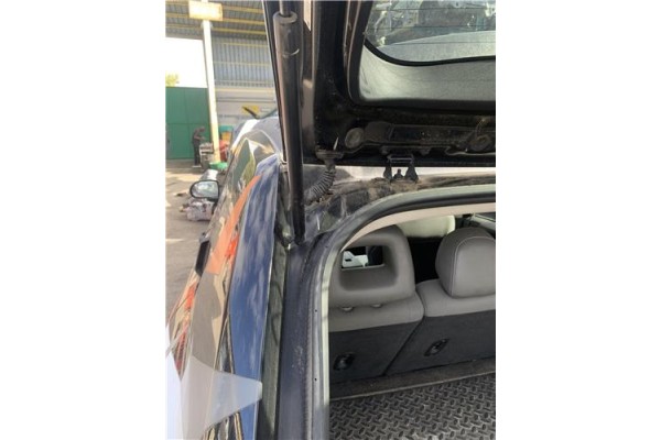 Recambio de amortiguador porton para jeep compass (mk) 2.0 sport referencia OEM IAM 27606C4C 31306A22 