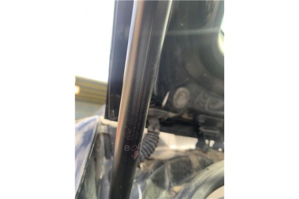 Recambio de amortiguador porton para jeep compass (mk) 2.0 sport referencia OEM IAM 27606C4C 31306A22 