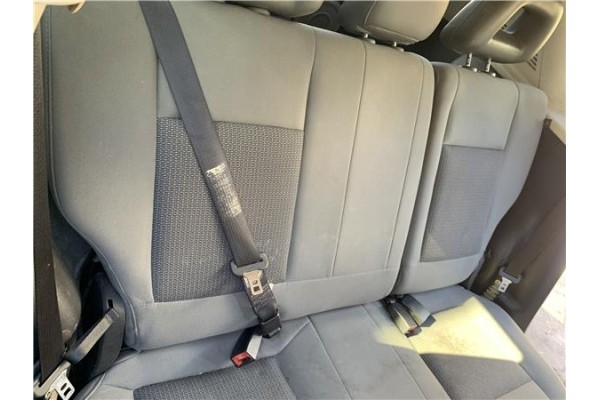 Recambio de asientos traseros para jeep compass (mk) 2.0 sport referencia OEM IAM 68024678AA  