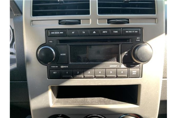 Recambio de autoradio para jeep compass (mk) 2.0 sport referencia OEM IAM 5091509AG  