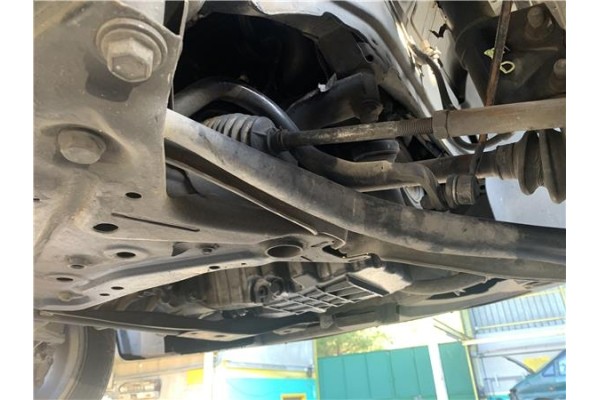 Recambio de barra estabilizadora delantero para jeep compass (mk) 2.0 sport referencia OEM IAM 5105101AA  